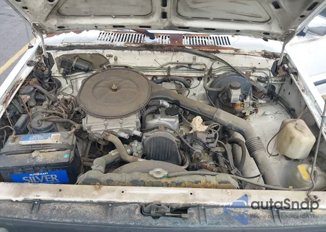 1991 Mazda B2200 Short Bed from USA, damaged, VIN JM2UF1134M0169129